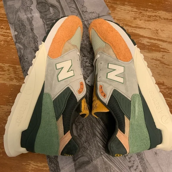 Kithx New Balance x Frank Lloyd Wright- Broadacre Aloe US 11